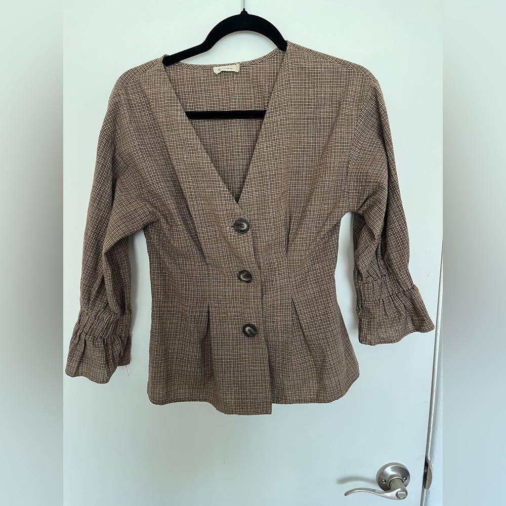 Essue Dress Shirt